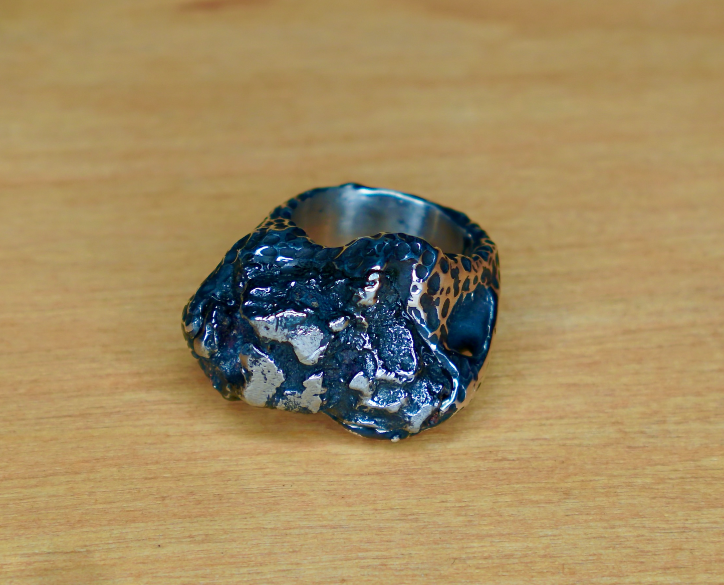 STERLING SILVER METEORITE RING