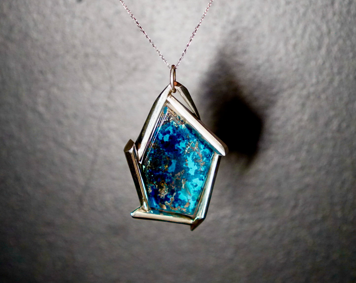 ETHIOPIAN BLUE AGATE PENDANT