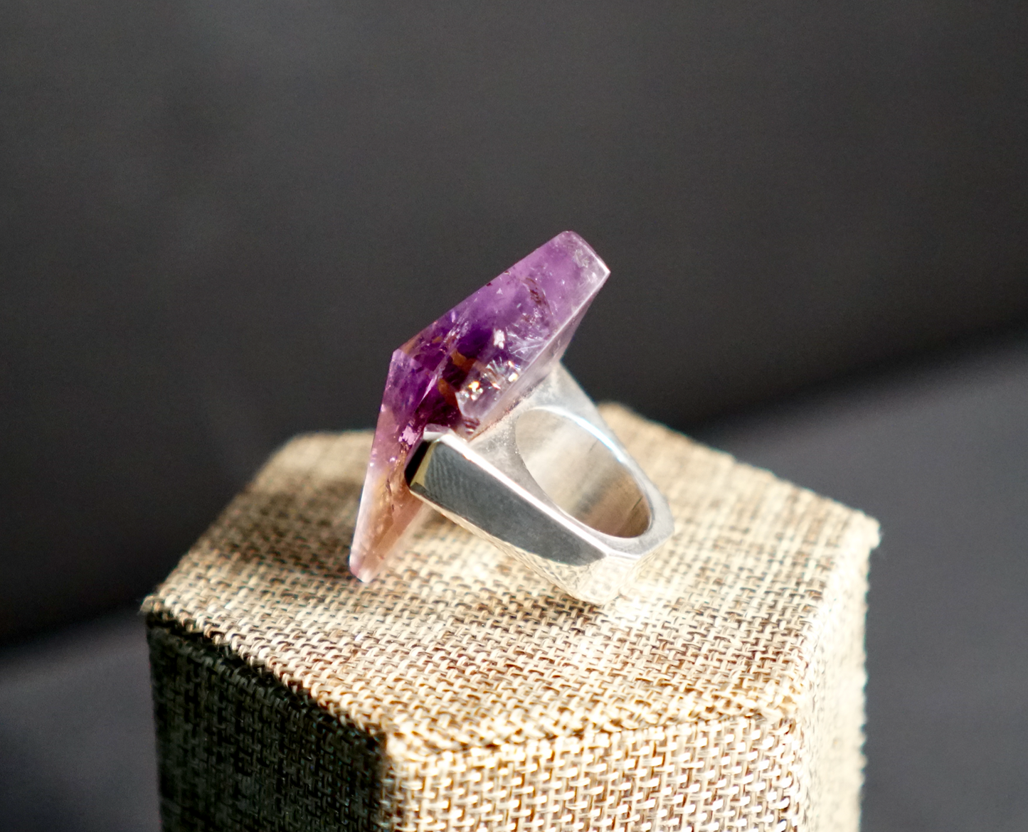 AMETHYST RING