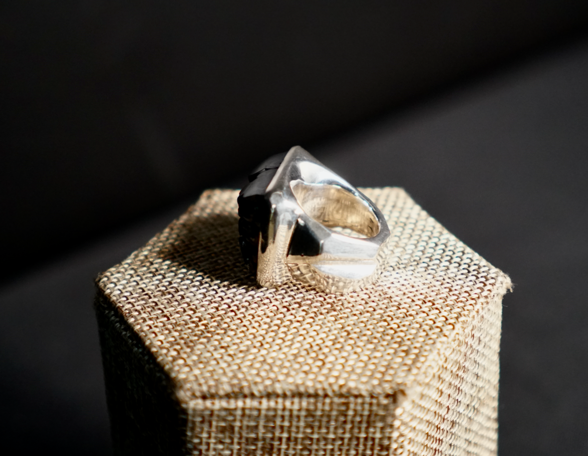 MOROCCAN MAGNETITE RING